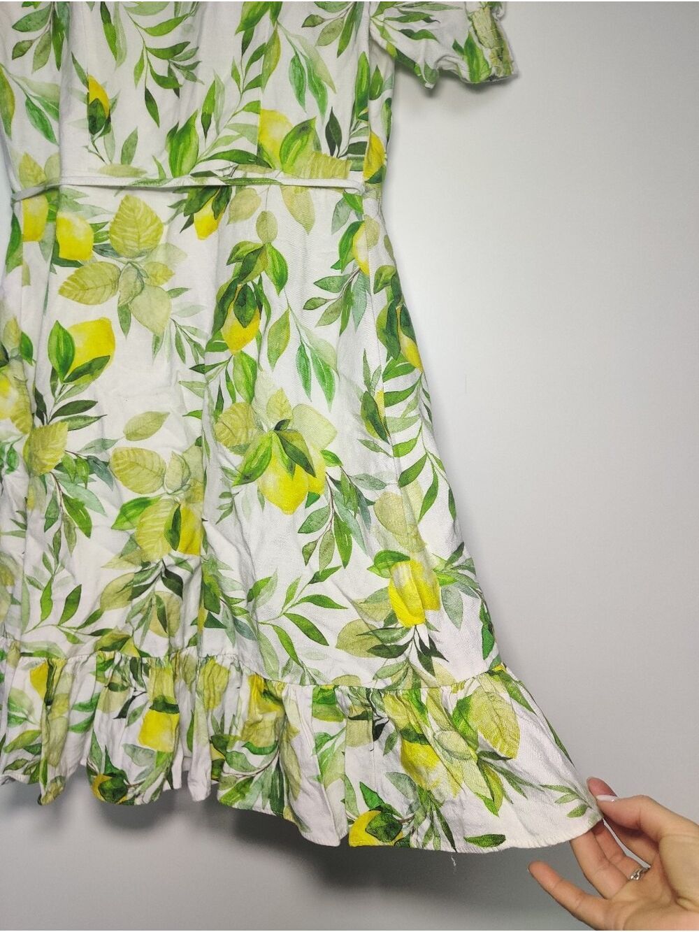 *Ever New White Lemon Print Wrap Mini Dress Puff Sleeve Size 2 - Picture 6 of 11